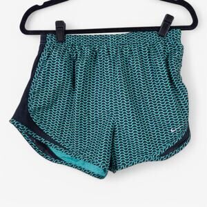 Nike Dri-Fit Women’s Running Shorts Retro Sporty Teal Black Lightweight Size M